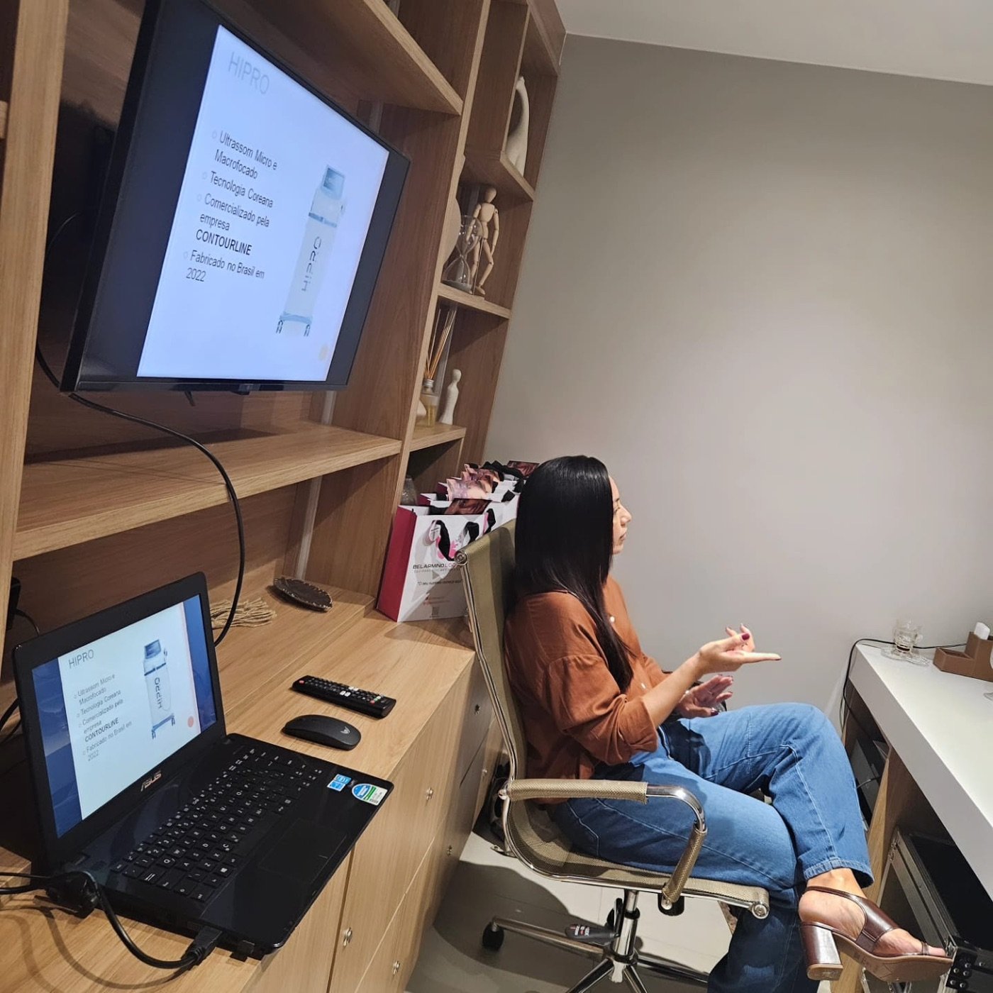 Aula teórica do curso HIPRO
